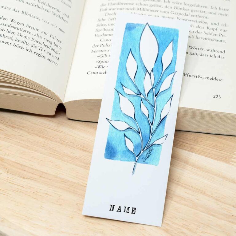Lesezeichen Floral mit Namen neben Buch