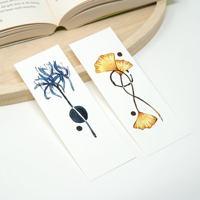 2 Lesezeichen mit japanischen Blumen Spinnenlilie und Gingko