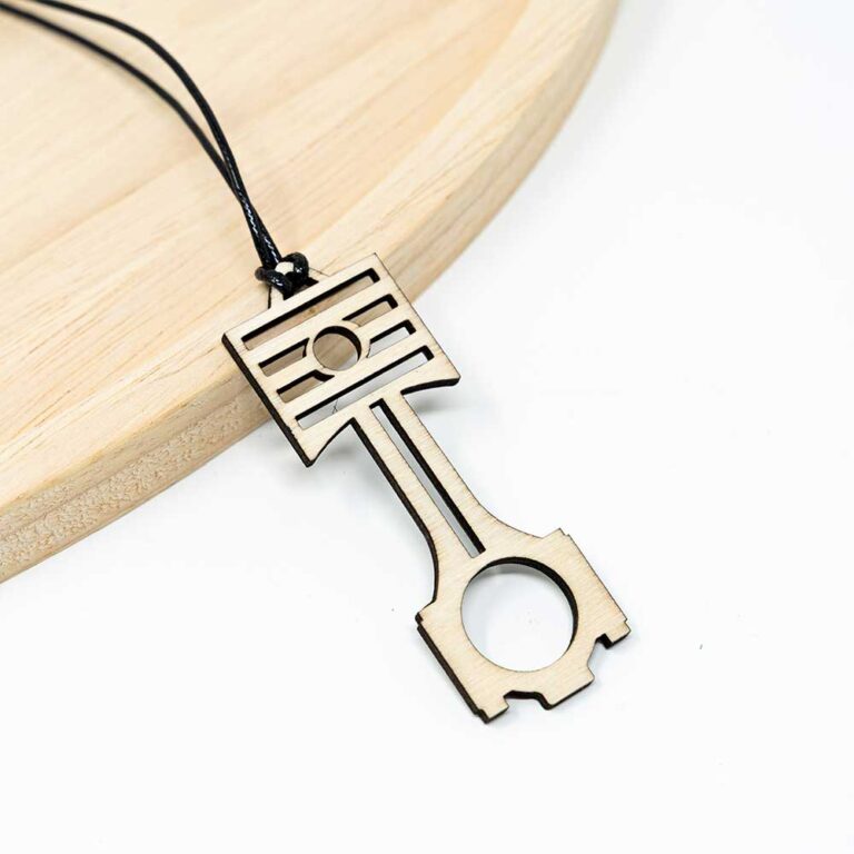 Auto Spiegelanhänger aus Holz - Kolben